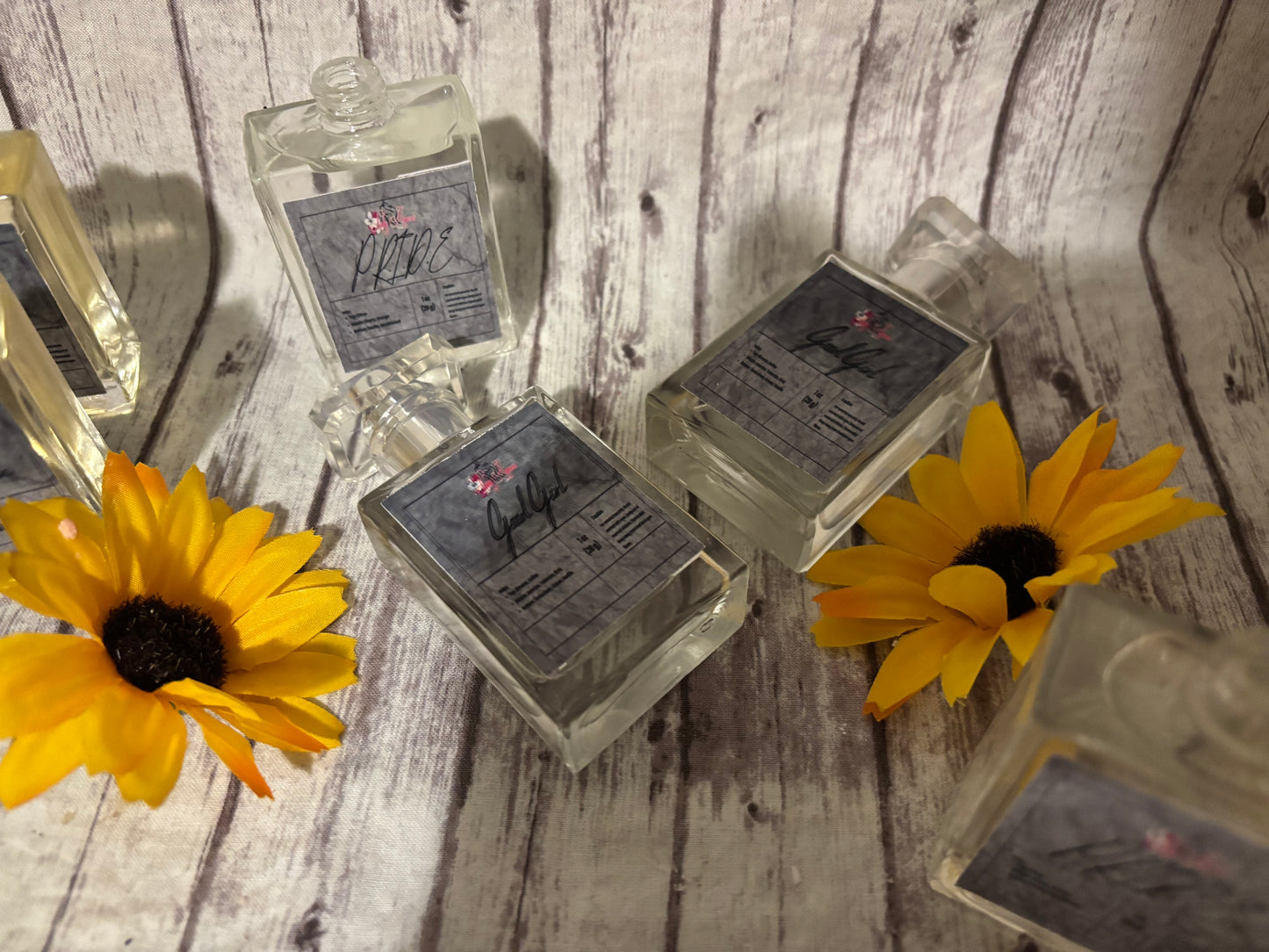 Luxury Perfumes and Colognes