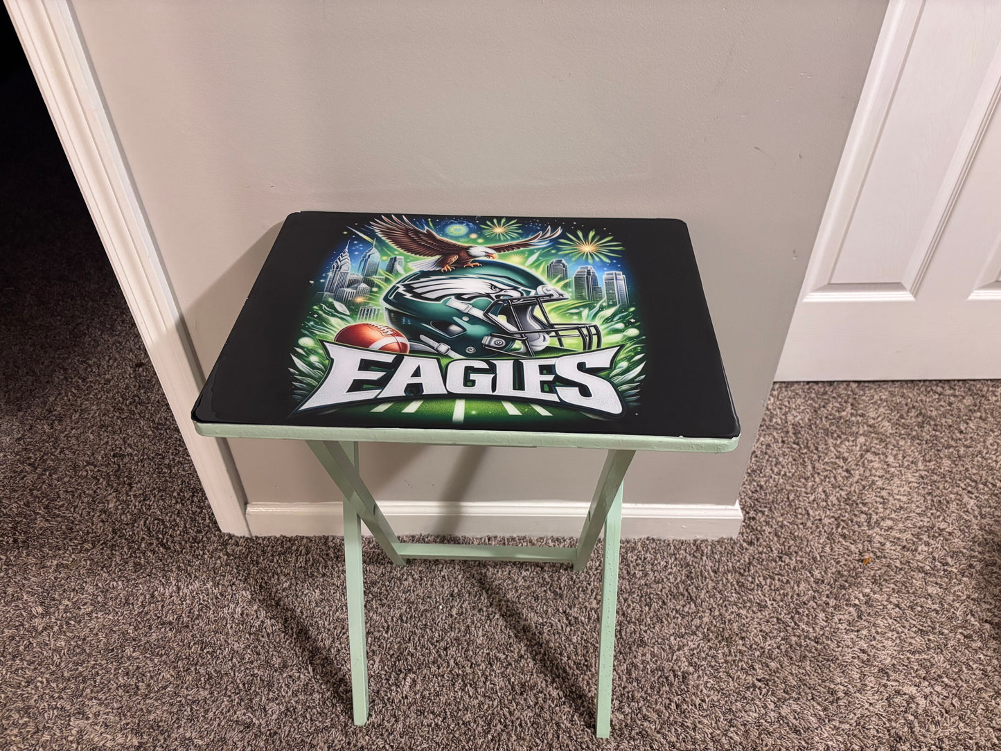 Custom Tray Table
