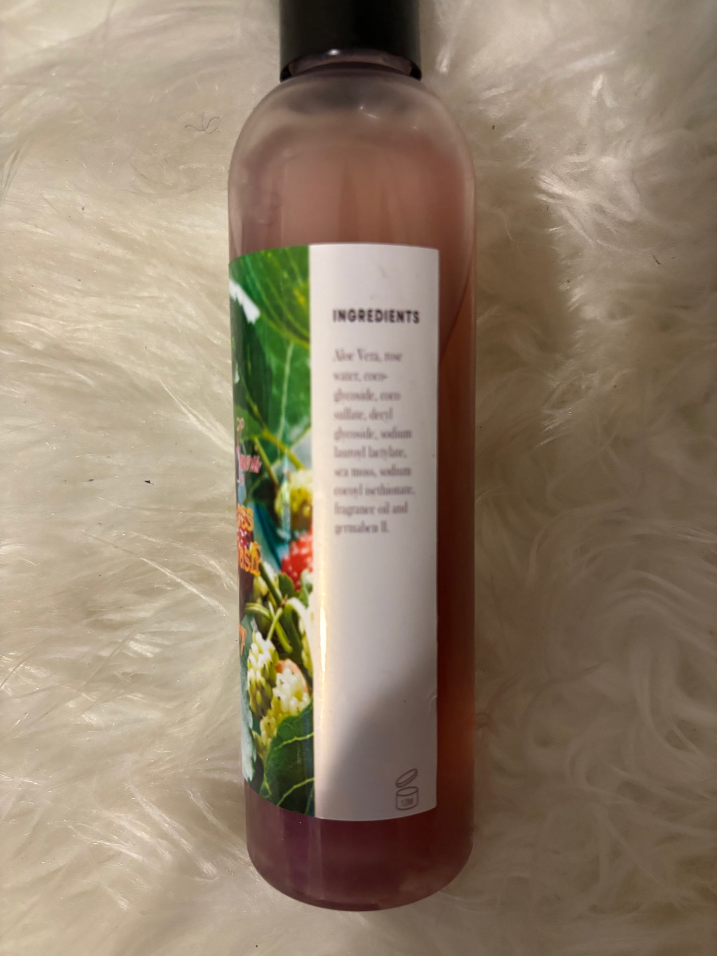 Mulberry sea moss infused body wash
