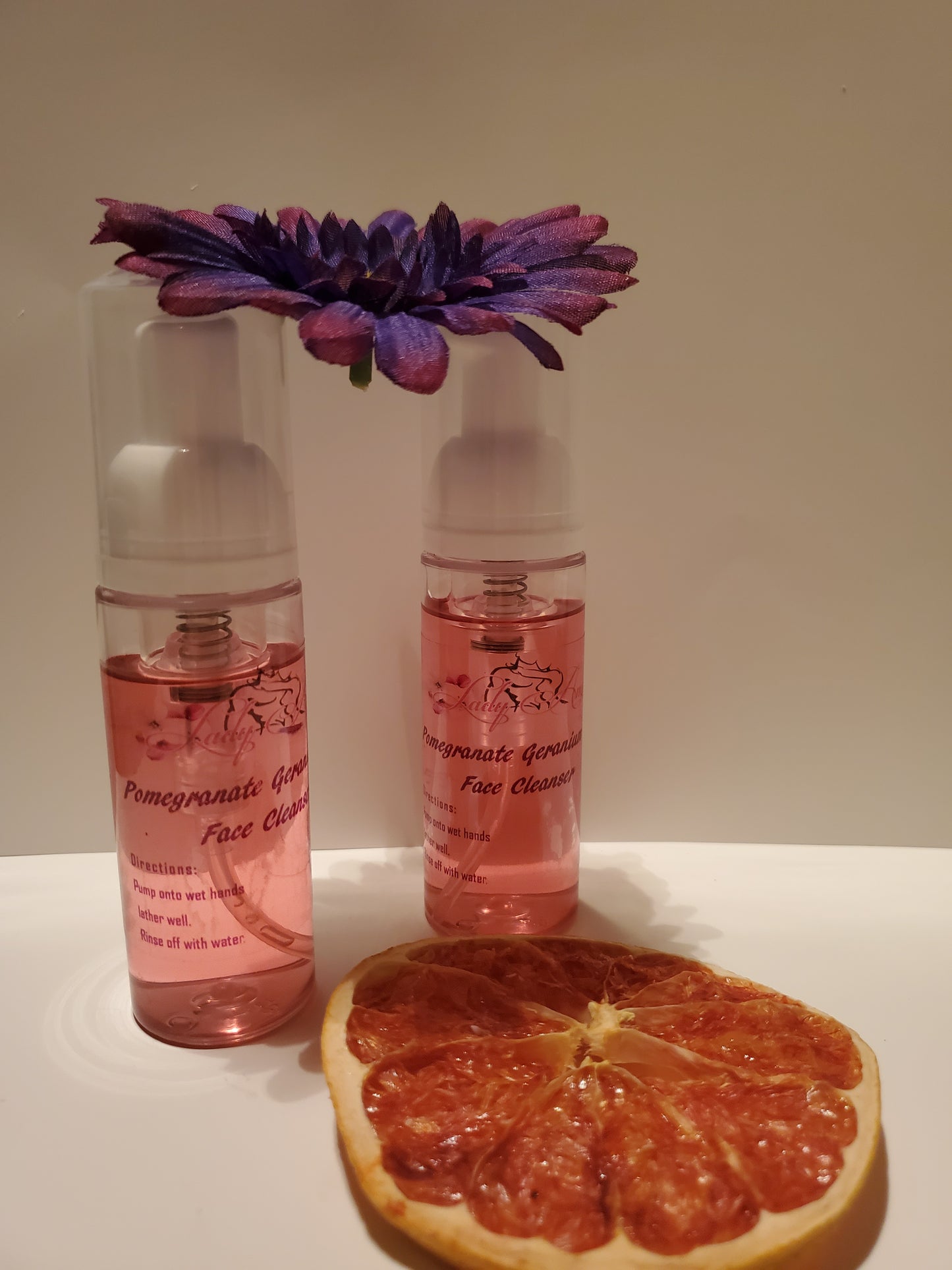 Pomegranate Foaming Face Cleanser